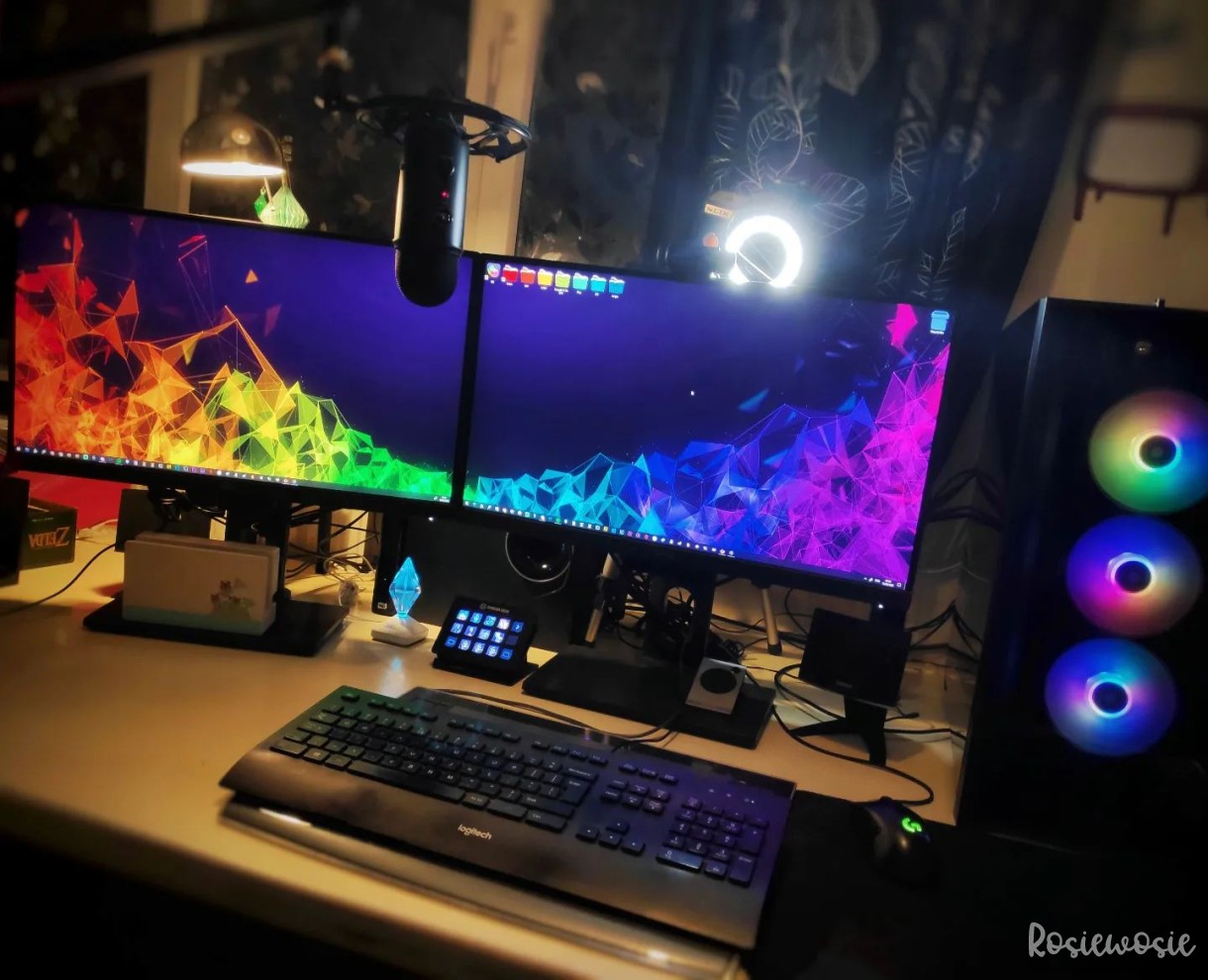 Corsair iCUE RGB Tempered Glass Mid-tower Case setup office kantoor studio